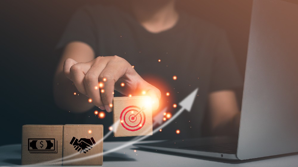 How to build an efficient and robust quantitative trading system?