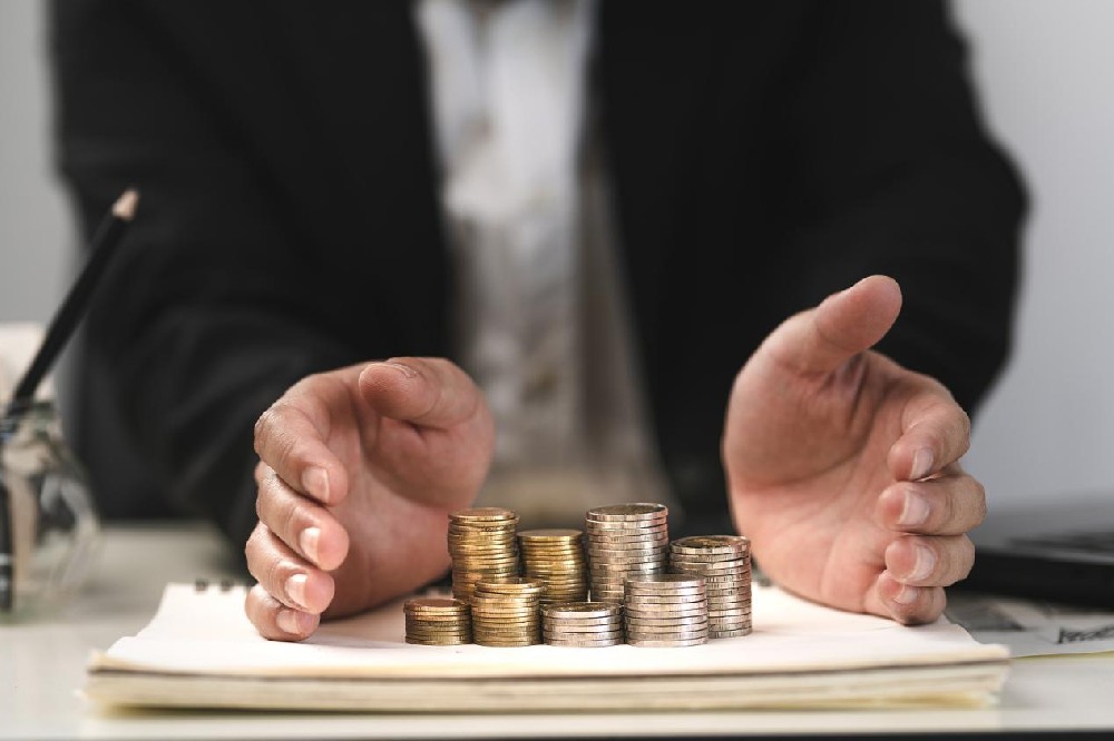 Is "analyst trading advice" a scam? — Deconstructing the profit chain behind precious metals "teachers"